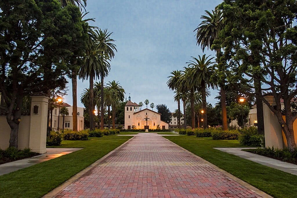 Santa Clara was determined to reach carbon neutrality, making it one of the greenest college campuses.