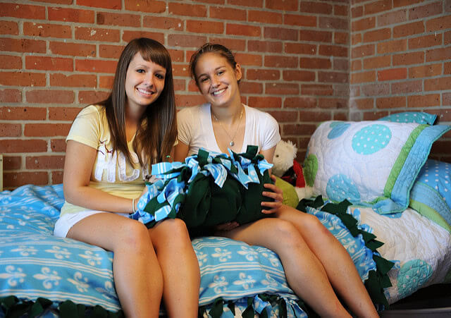 There are a couple ways to choose your college roommate.