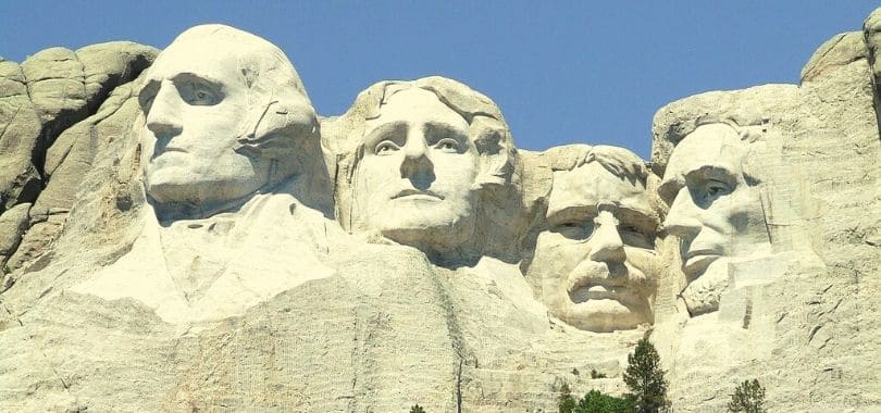 A picture of Mt. Rushmore.