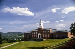 Top 15 Colleges for Study Abroad - Hartwick College